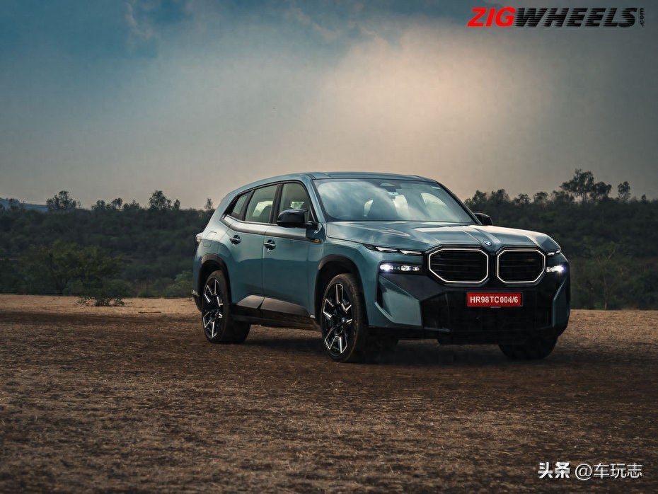 宝马BMW XM 评测：多任务处理能力（真没想到）宝马x与m的区别，