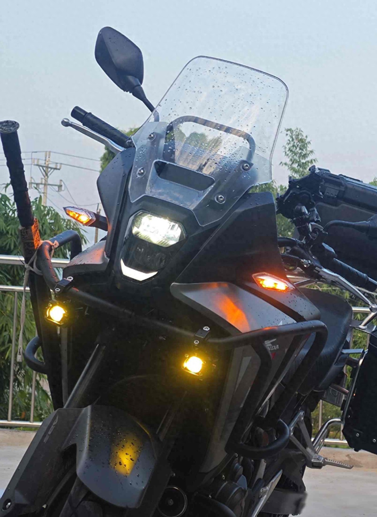 价格腰斩也救不了 本田NX400为何跌入降价还卖不动的怪圈（万万没想到）本田越野摩托车250价格进口官网新款，