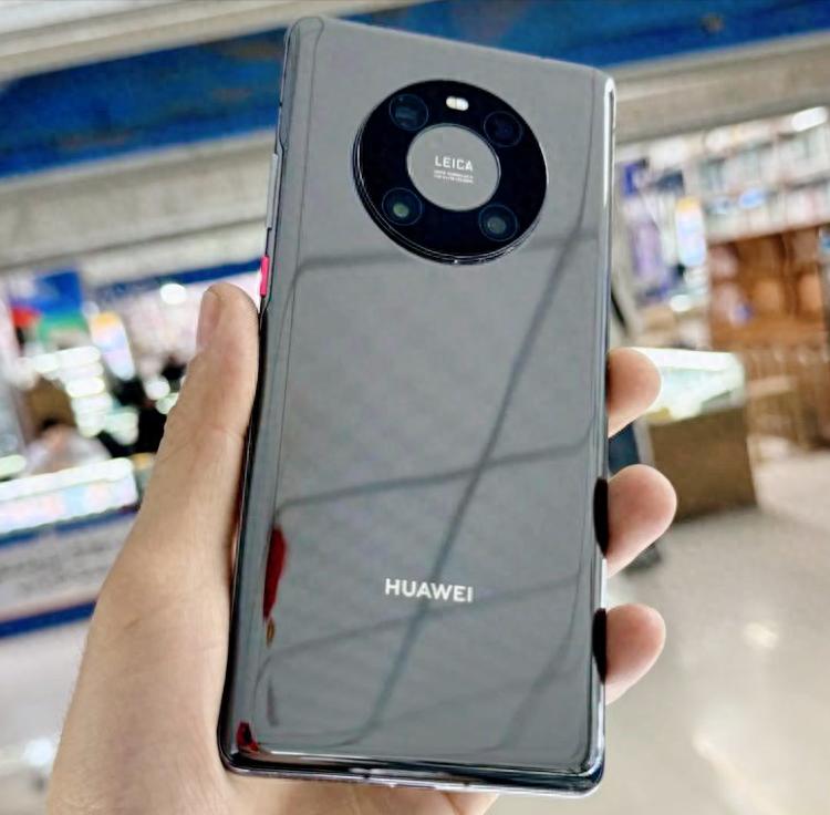 华为Mate40 Pro卡顿耗电？教你系统双清全流程，10分钟重现流畅（原创）华为mate40pro感觉有点卡画面，