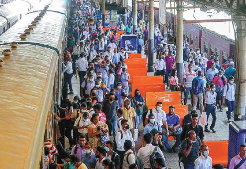 双语新闻播报（November 18）（怎么可以错过）双语新闻播报March2，